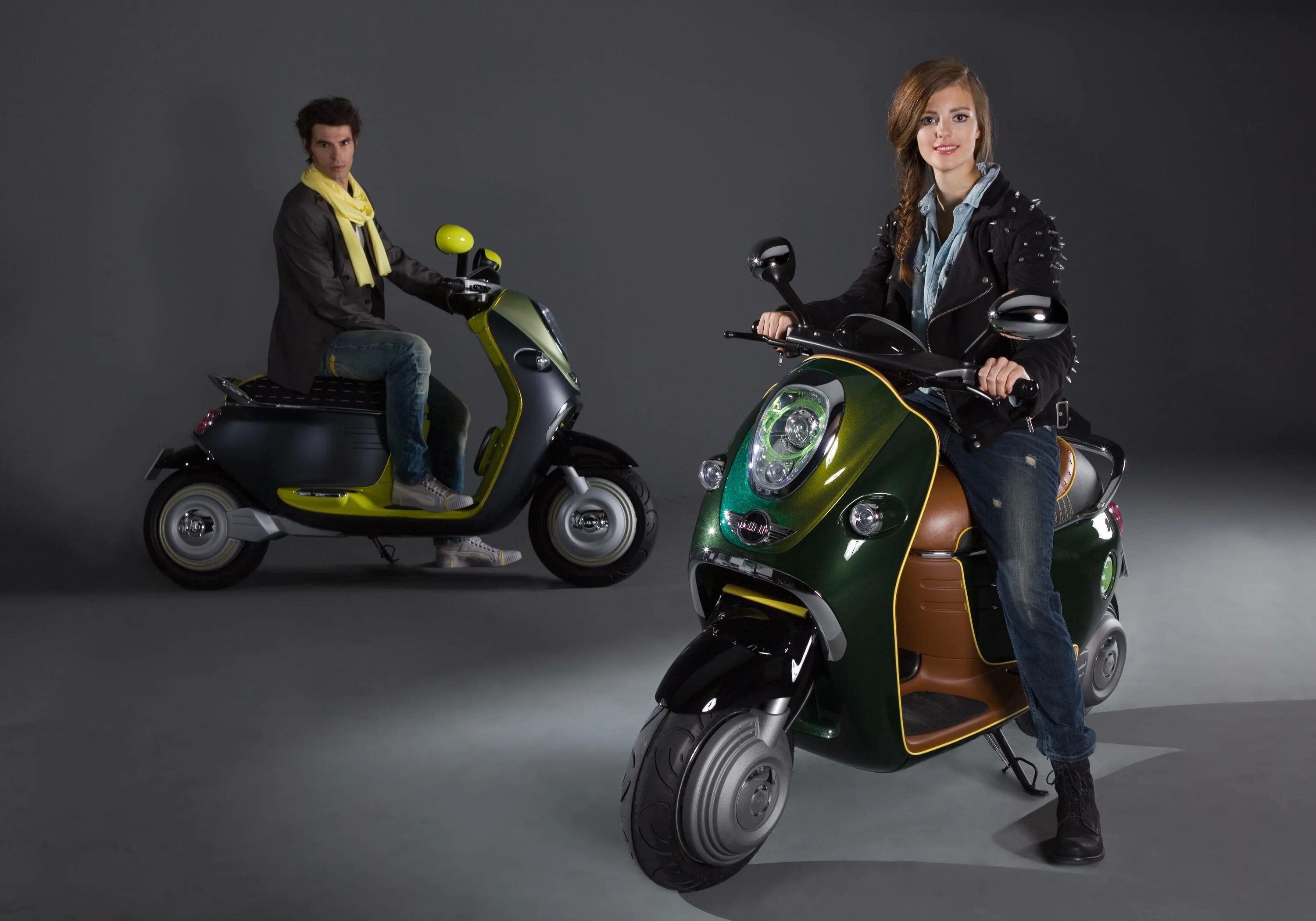 Скутер на русском. Mini Scooter e Concept w388. Мини мотороллер. Русский скутер. Gmindi скутер.