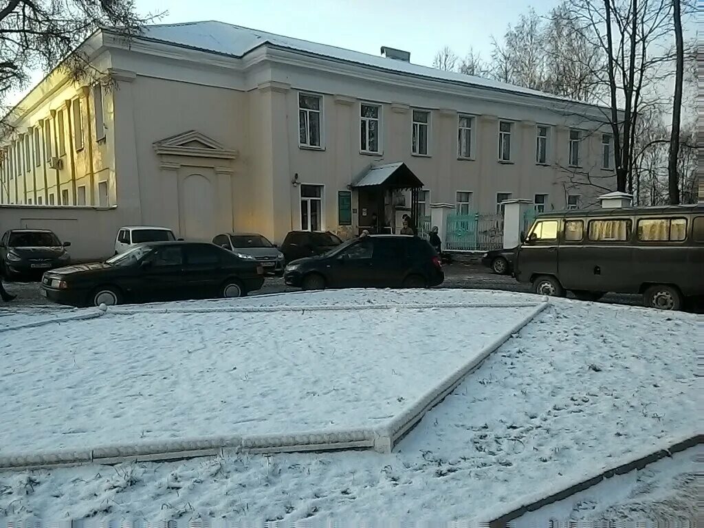 областная больница киров номер