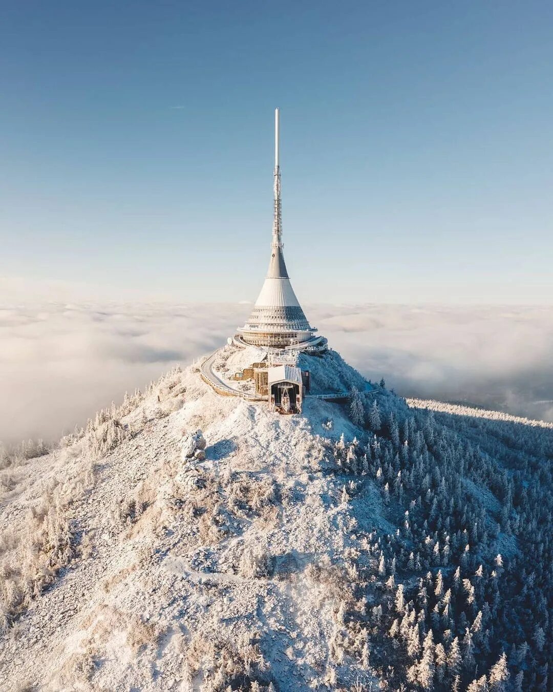 Отдельным миром. Отдельным миром. Отдельным миром. Отдельным миром. Планетарий мир космоса и океана.