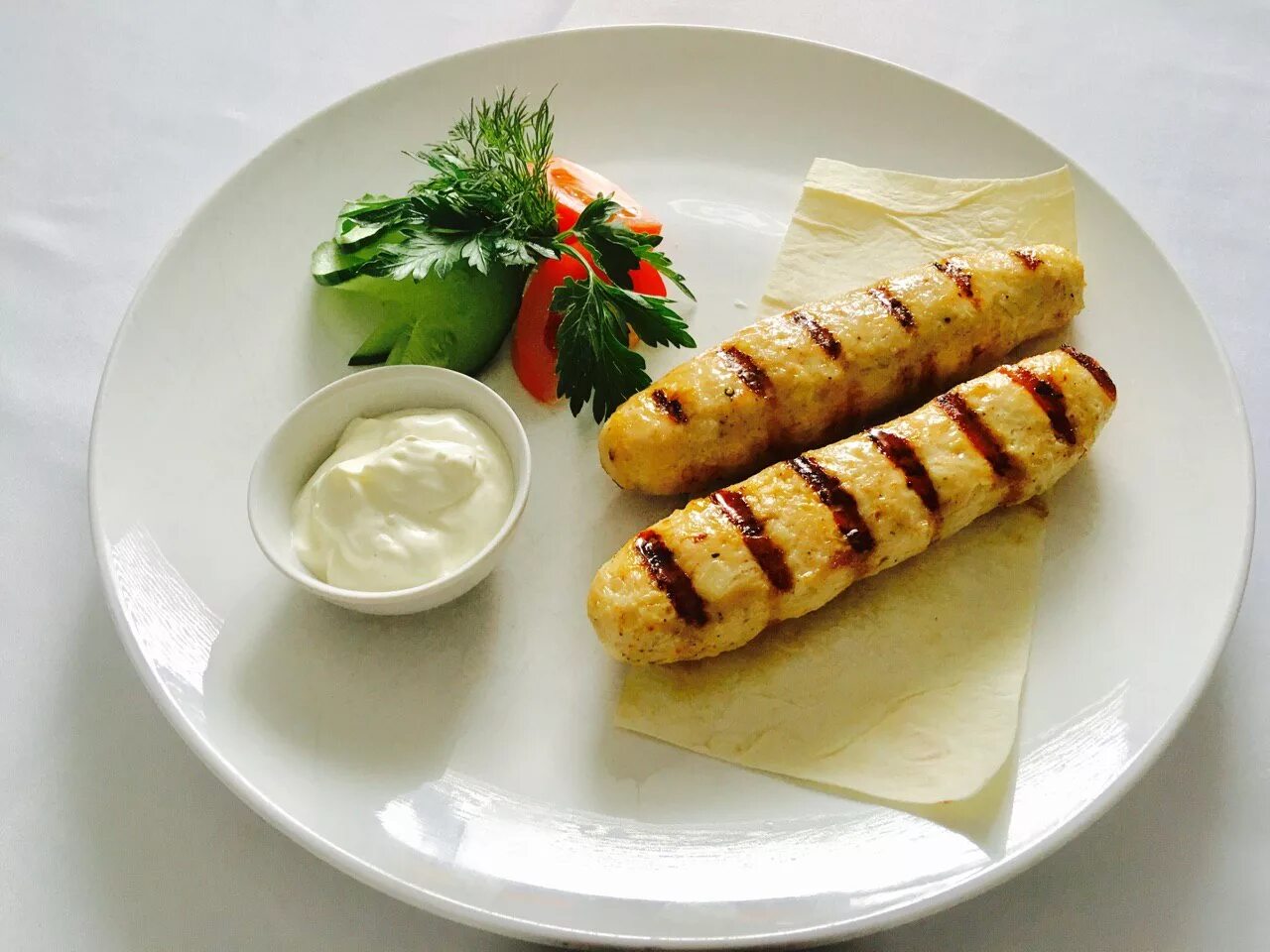 Калорийность люля из курицы. Люля кебаб пп. картофельный люля-кебаб на мангале. люля-кебаб из курицы. кебаб из картофеля.