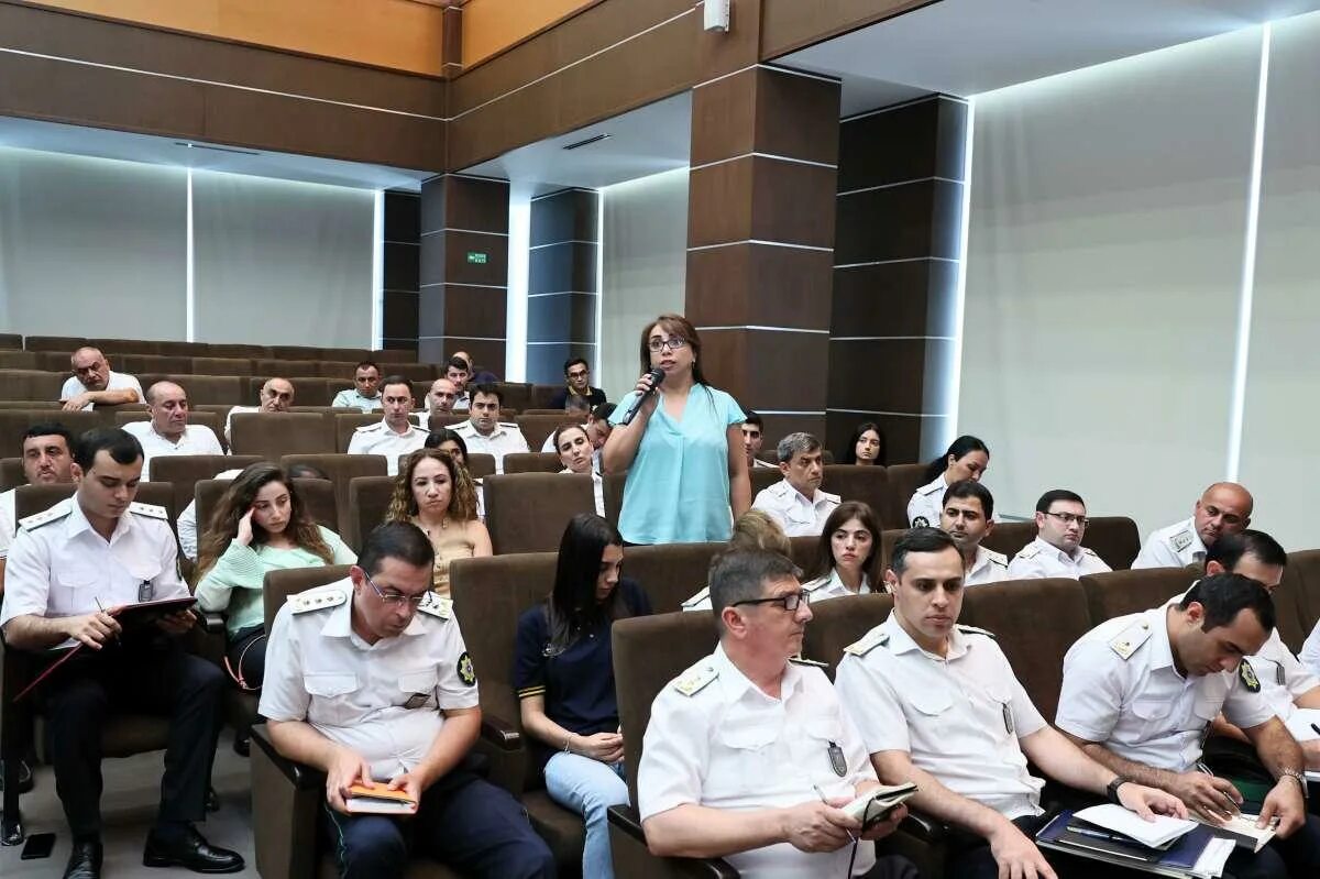 Таможня азербайджана открыта. День работников азербайджанской таможни. бакинская таможня. форма таможенника азербайджана. экс министра таможни азербайджана.