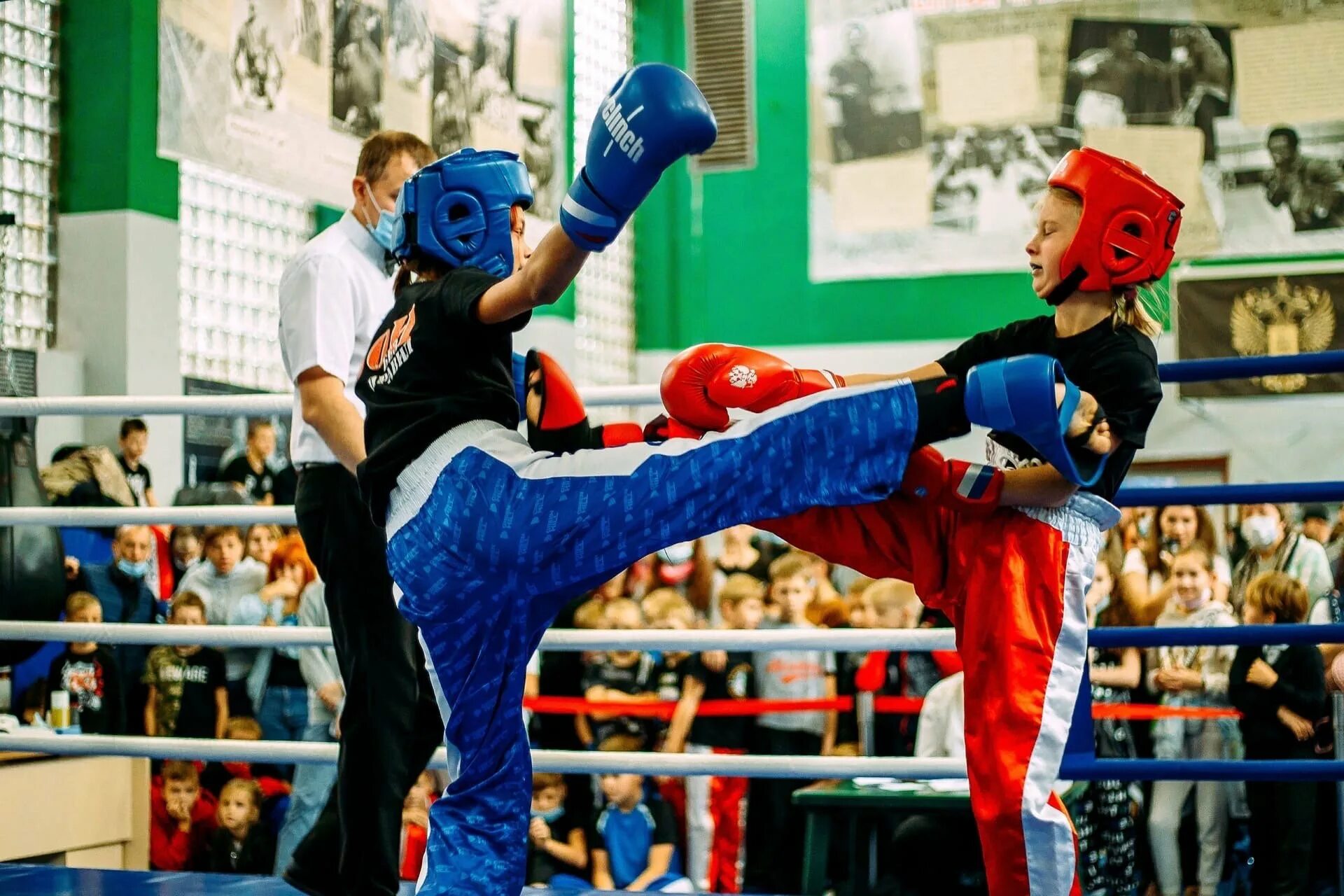 Борис шикунов. Александр погребной кикбоксинг. Кикбоксинг чемпион европы юноши. Спортсмены цска фото. Чемпионат европы по кикбоксингу 2018 итоги.