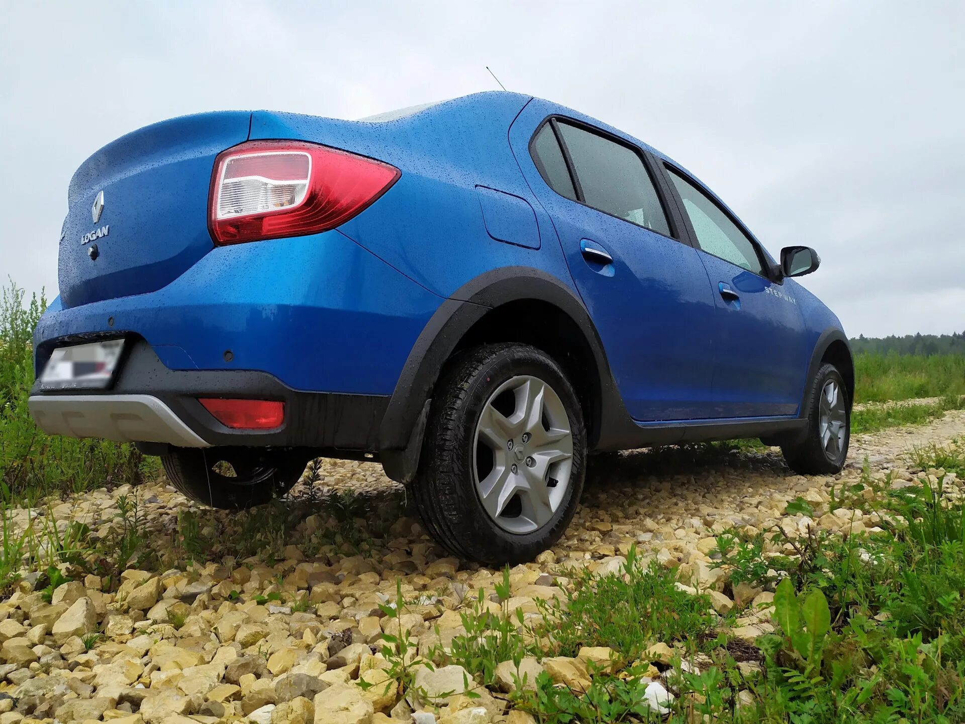 Рено Логан степвей. Рено Логан 2 степвей. Renault Logan 2 Stepway. Рено Логан степвей 2019. Рено логан степвей бу купить