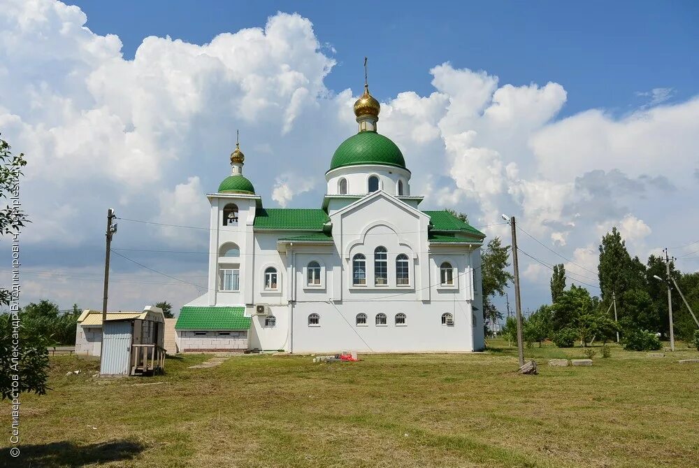 Церковь Энем Краснодарский край. Мечеть Энем Адыгея.