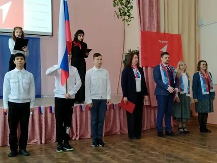Посвятили в движение первых