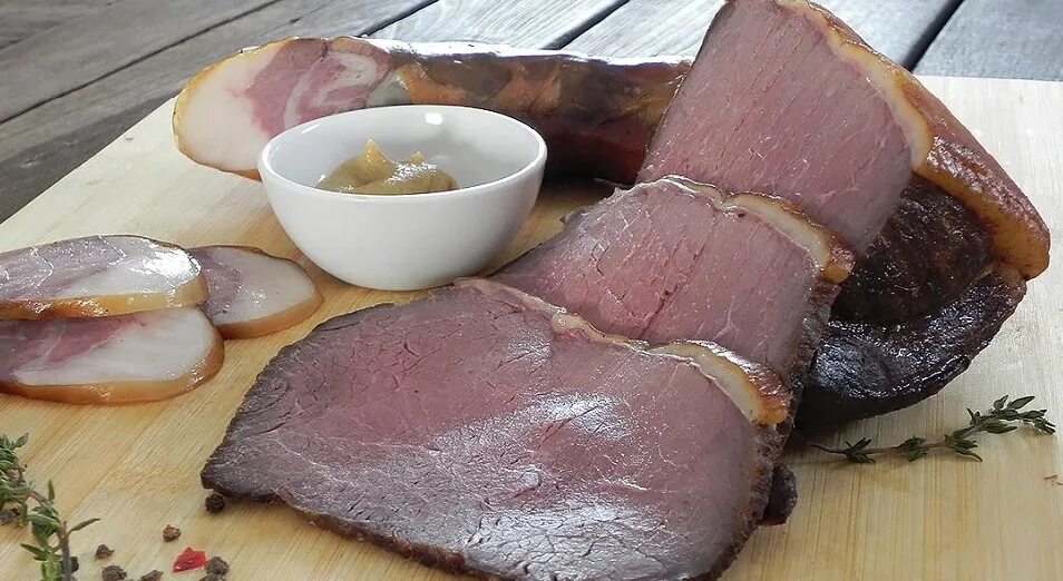 Казы копченое. Жая конина. конина, казы, жая. мясо конины жая. жая из конины.