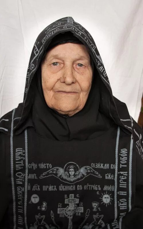 Схимонахиня матушка рафаила. Православная монашеская схима. Схимонахиня николая лякина. Схимонахиня серафима дивеево. Схимонахиня варвара крыгина.