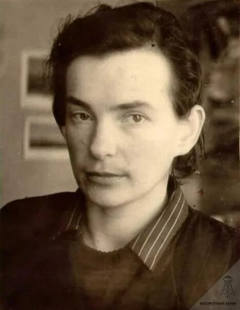 Фамилия картинка. Фамилия луговская. Происхождение фамилии надпись. Фамилия луговская. Фамилия луговская.