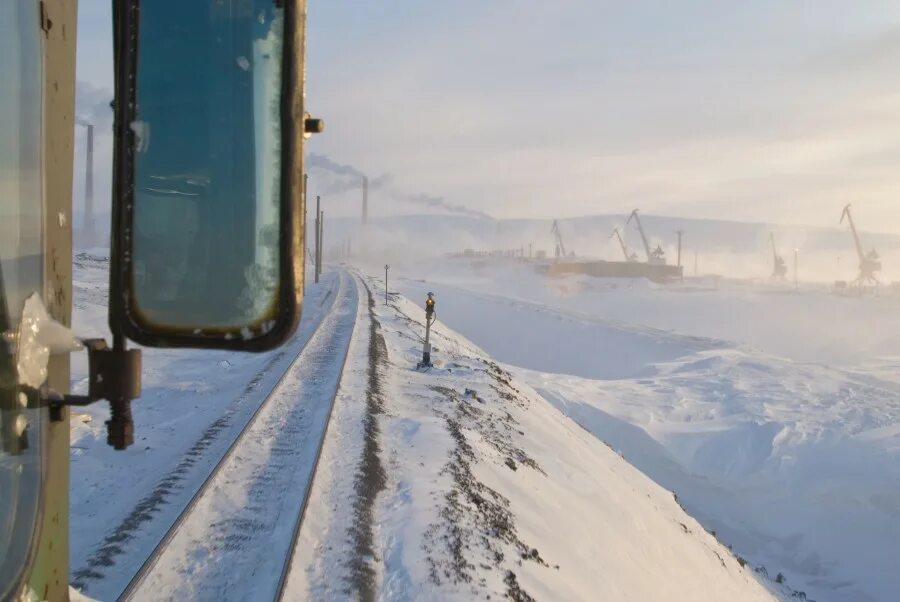 норильская железная дорога. норильск железная дорога. норильская железная дорога машинист. норильская жд дорога. норильская узкоколейная железная дорога.