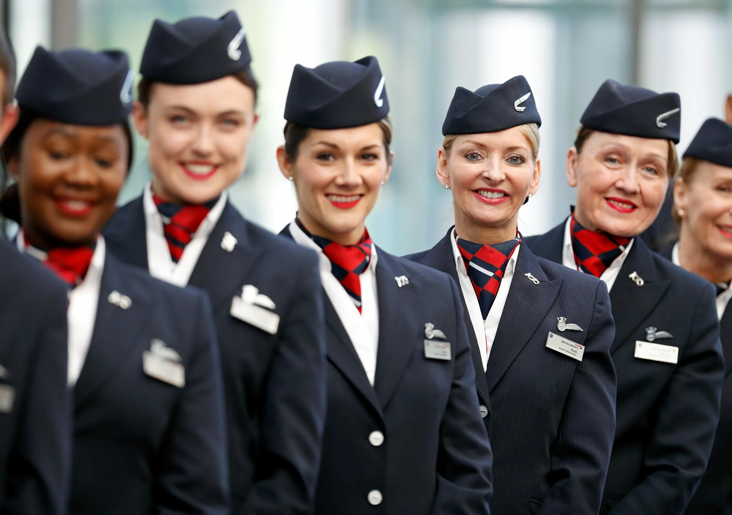 Форма its. Гендер униформа british airways. british airways cabin crew. форма стюардессы. форма бритиш эйрвейз.