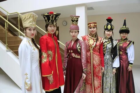 Калмыцкий костюм картинка