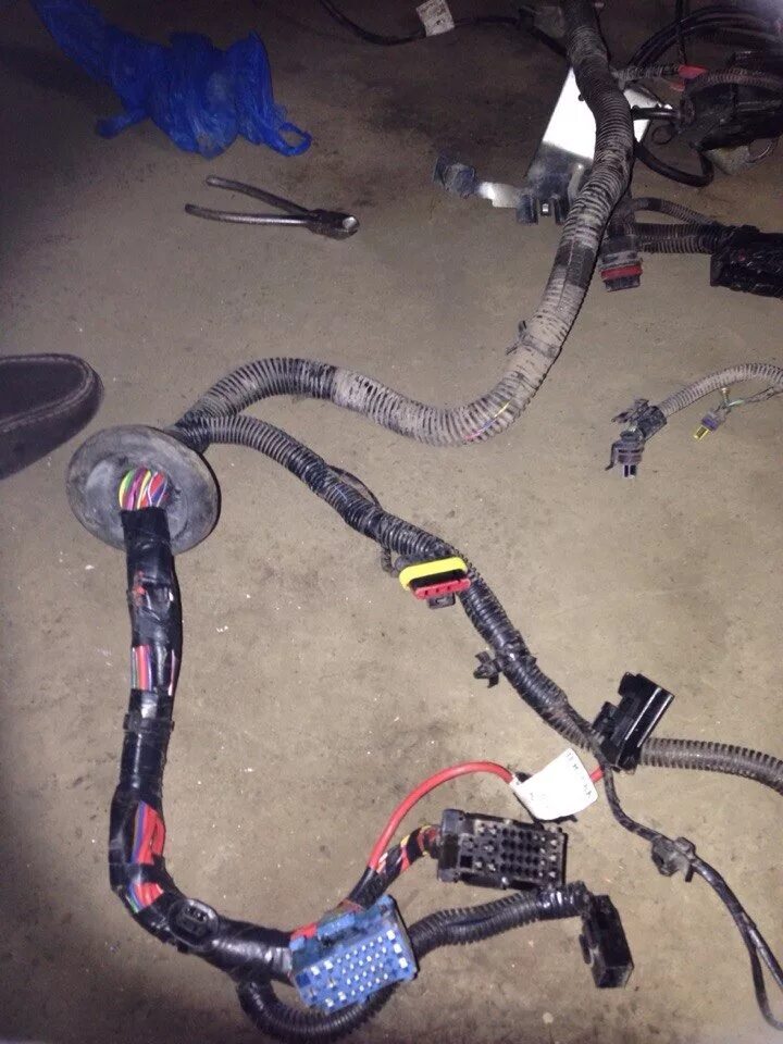 Проводка подкапотная приора 16. Коса ваз 2170. Подкапотная проводка приора. Подкапотная проводка приора 2. Проводка на приору.