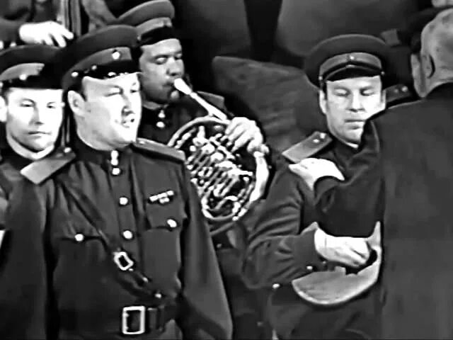 евгений беляев - солист анс. тихий дон казак и казачка. шоди хайдаров три дороги. шоди три дороги. - артур шоди.