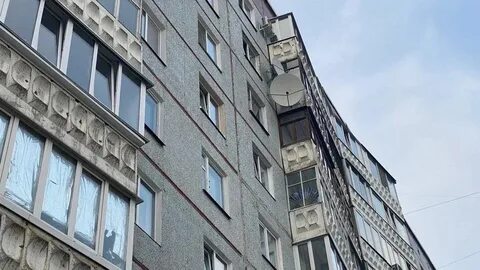 Ребенок упал с 9
