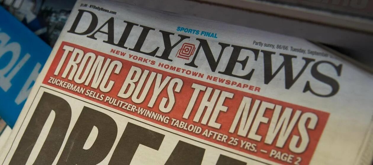 Local newspapers. Local newspaper. СМИ Эстетика. Английские заголовки газет local. New York Daily News стопка газет.