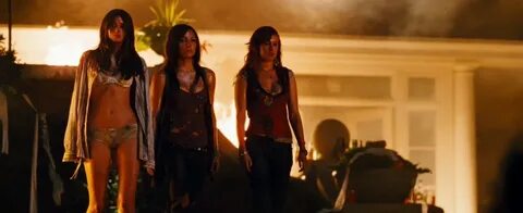 Sorority row