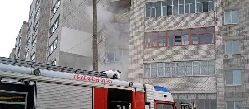Что горит в коврове сейчас. Пожар в коврове на ул абельмана. мчс ковров. шмидта 9 ковров. пожар в многоэтажном доме.