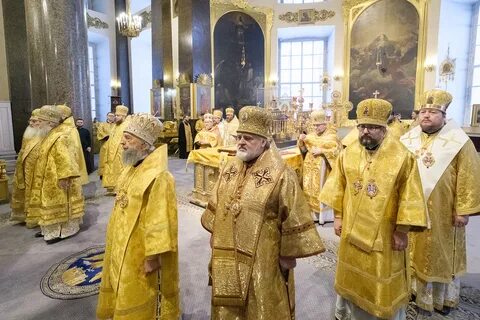 Литургия на год