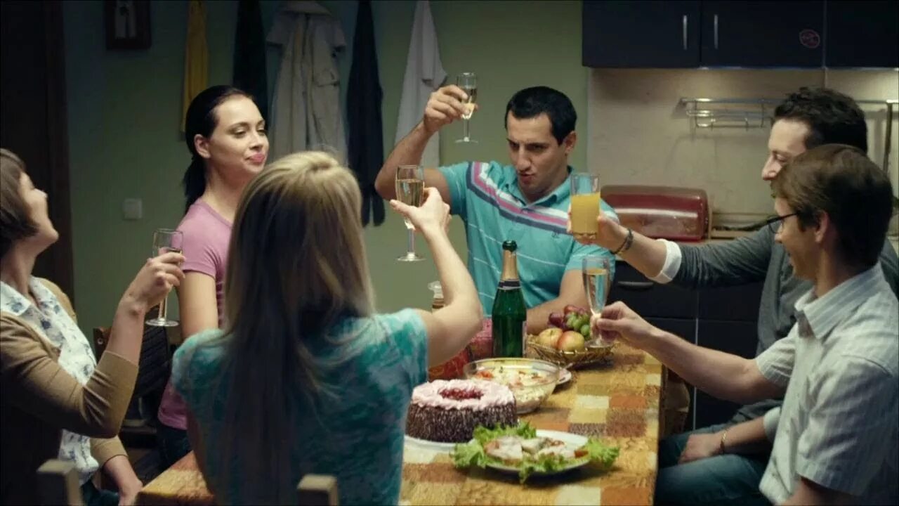 Универ как называется. Универ. новая общага сериал 2011–2018. универ новая общага 2 сезон кузя. универ новая общага 2 сезон. универ новая общага 2 серия.