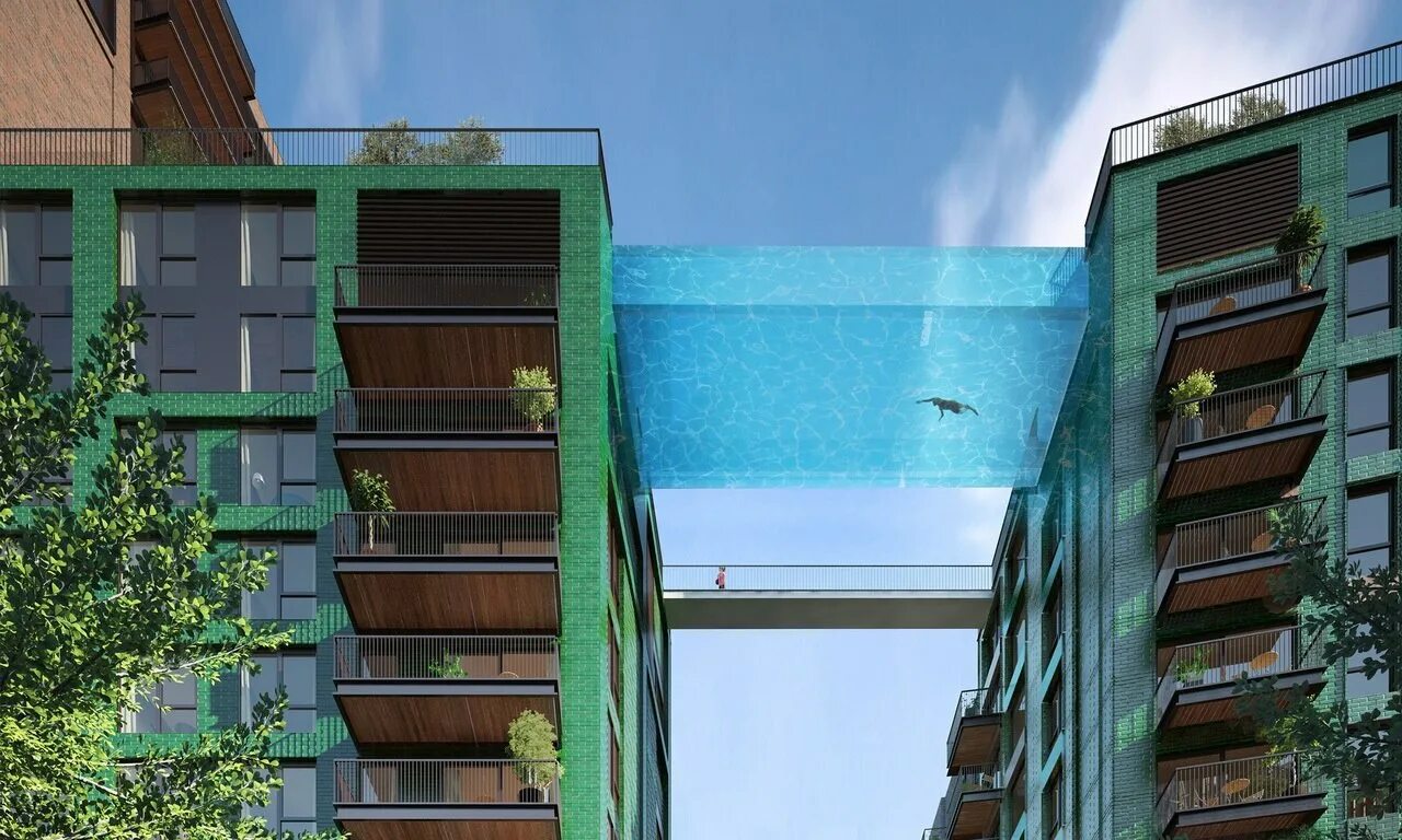 Sky Pool бассейн Лондон. Embassy Gardens London бассейн. Бассейн между домами в Лондоне. Стеклянный бассейн между двумя зданиями в Лондоне.