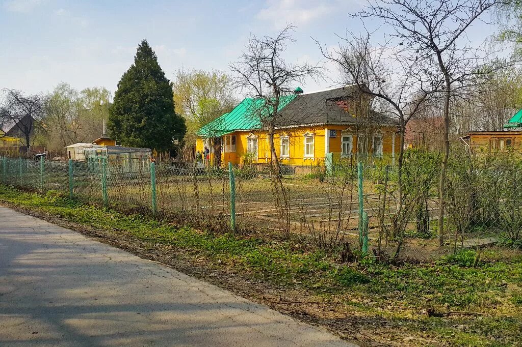 Деревня московского района. Троице-Лыково деревня в Москве. Посёлок Троице Лыково. Деревня Лыково Москва.