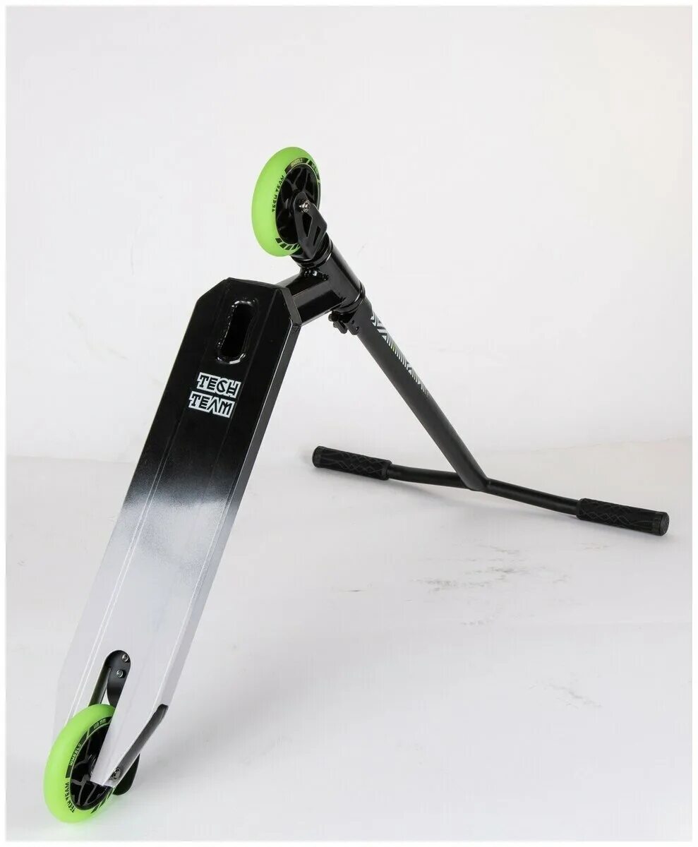 Трюковой самокат теч тим дюкер 202. Самокат tech team duker 202 2022. Самокат трюковый tеchteam duker 202. Трюковой самокат tech team duke 202 2021. Tech team duker 202 2022.