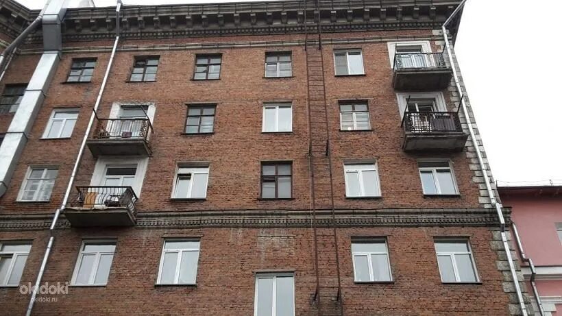 Станиславского 12 Новосибирск. Новосибирск, Станиславского, дом 14. Новосибирск Станиславского 4 балконы. Общежития на площади Станиславского в Новосибирске. Балконы в общежитиях