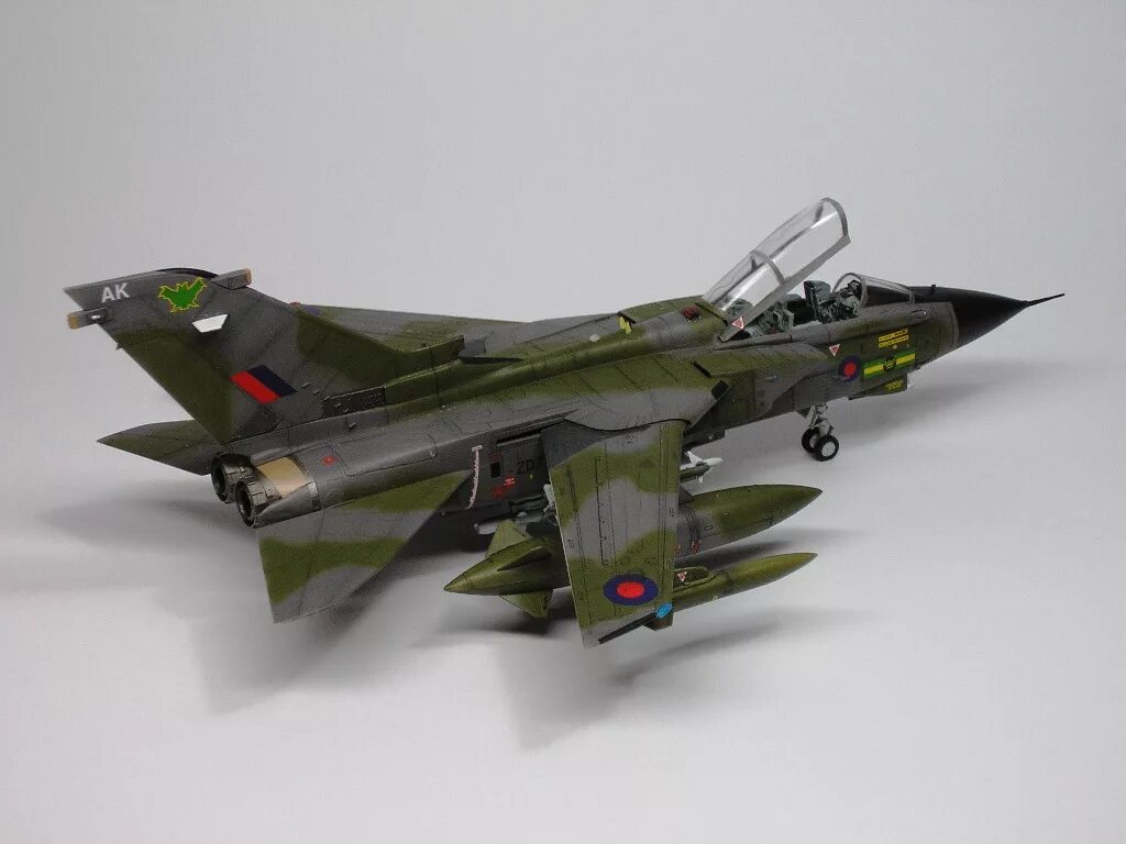 Tornado gr1 Raf. Tornado gr1 Revell 1/32. Tornado gr.1. Tornado gr1 Desert Storm.