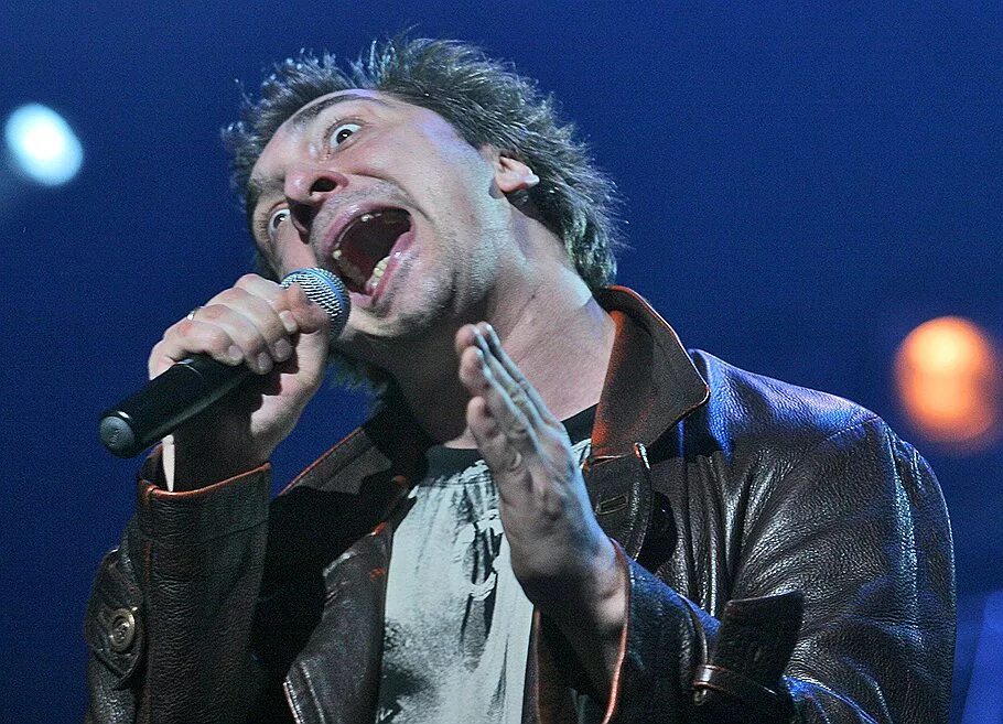 Роман билык. Группа 25/17 состав. Солист ест. Горшок михаил горшенев. Михаила «горшка» горшенёва.