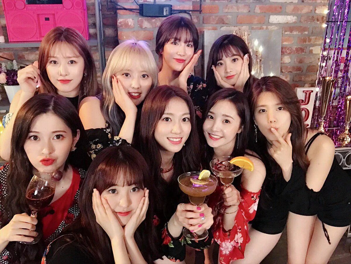 Uni. Юни кпоп группа. Uni5 группа участники. Unis kpop. Soojin hwaa.