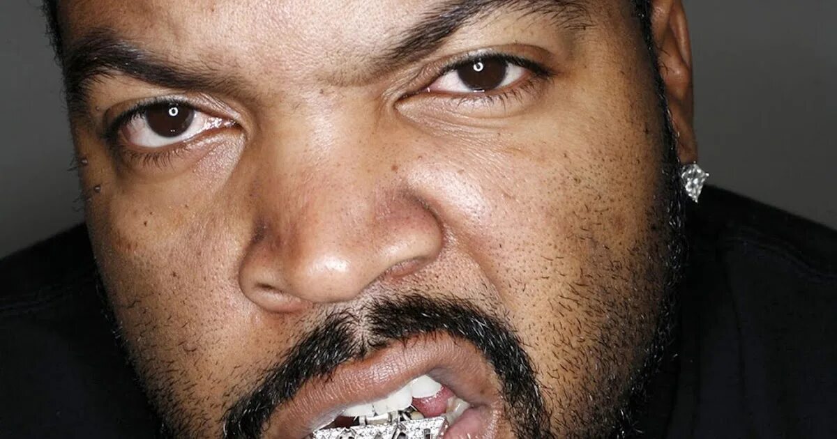 Ice cube man. Ice Cube. Айс Кьюб бровь. Айс Кьюб злой. Ice Cube злой.