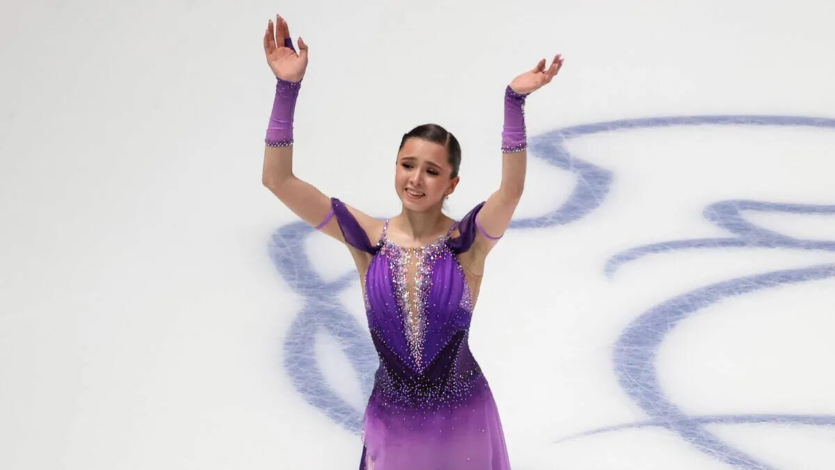 Чемпионат европы короткая программа женщин. Камила валиева чемпионат европы 2025. камила валиева фигурное катание 2025. камила валиева чемпионат европы 2025 короткая. камила валиева и щербакова.
