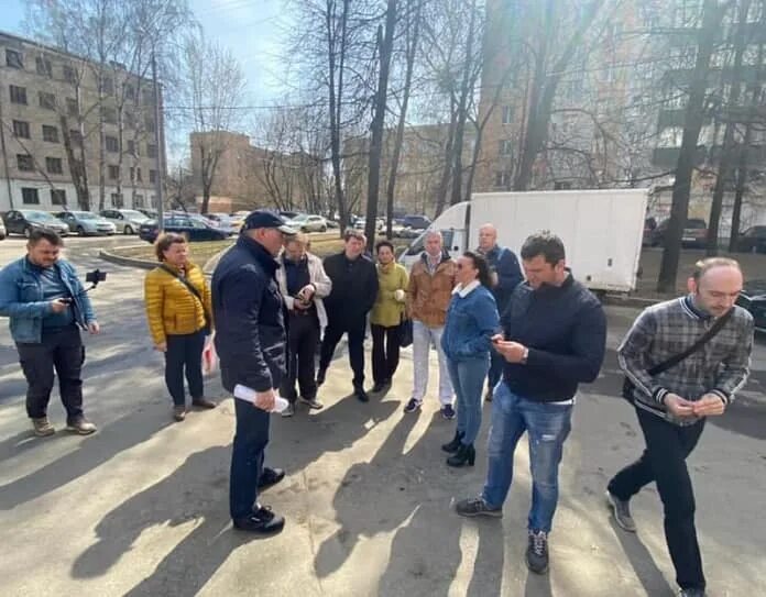 Жилищник 5 соколиная гора 25а. Махов глава управы соколиная гора. Глава жилищника соколиная гора. Жилищник 5 соколиная гора 25а. Москва соколиная гора управа.