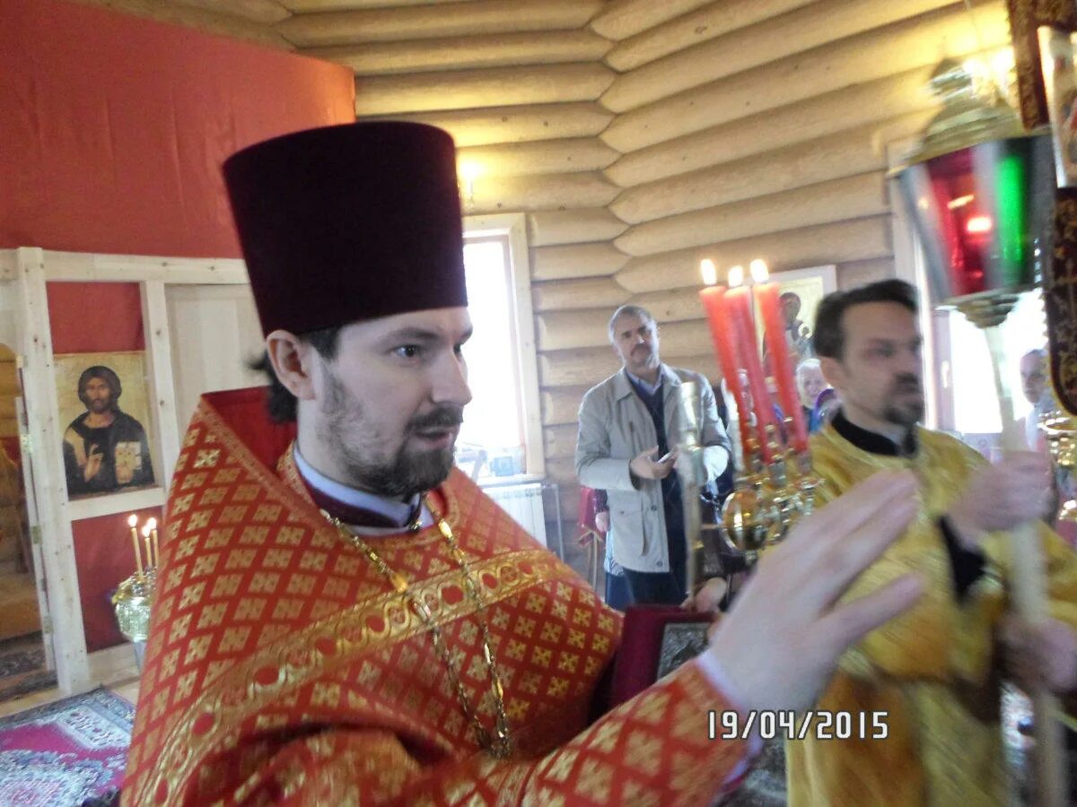Храм святого вениамина янино. Храм священномученика вениамина. Храм в янино-1. Храм вениамина петроградского в янино. Настоятель храма мученик вениамина митрополита петроградского.