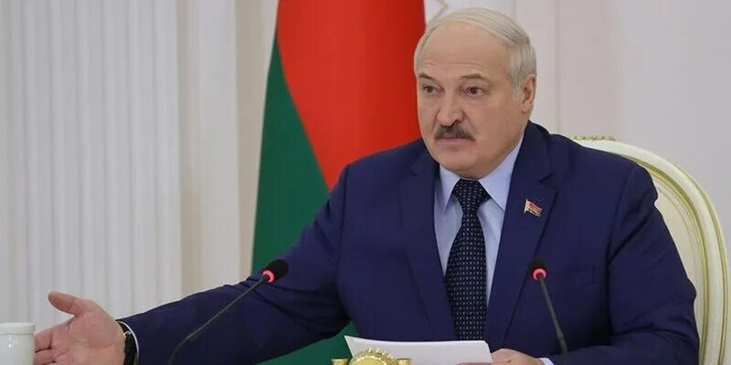 Лукашенко призвал Украину пойти на уступки России - РИА Новости, 24.02.2022