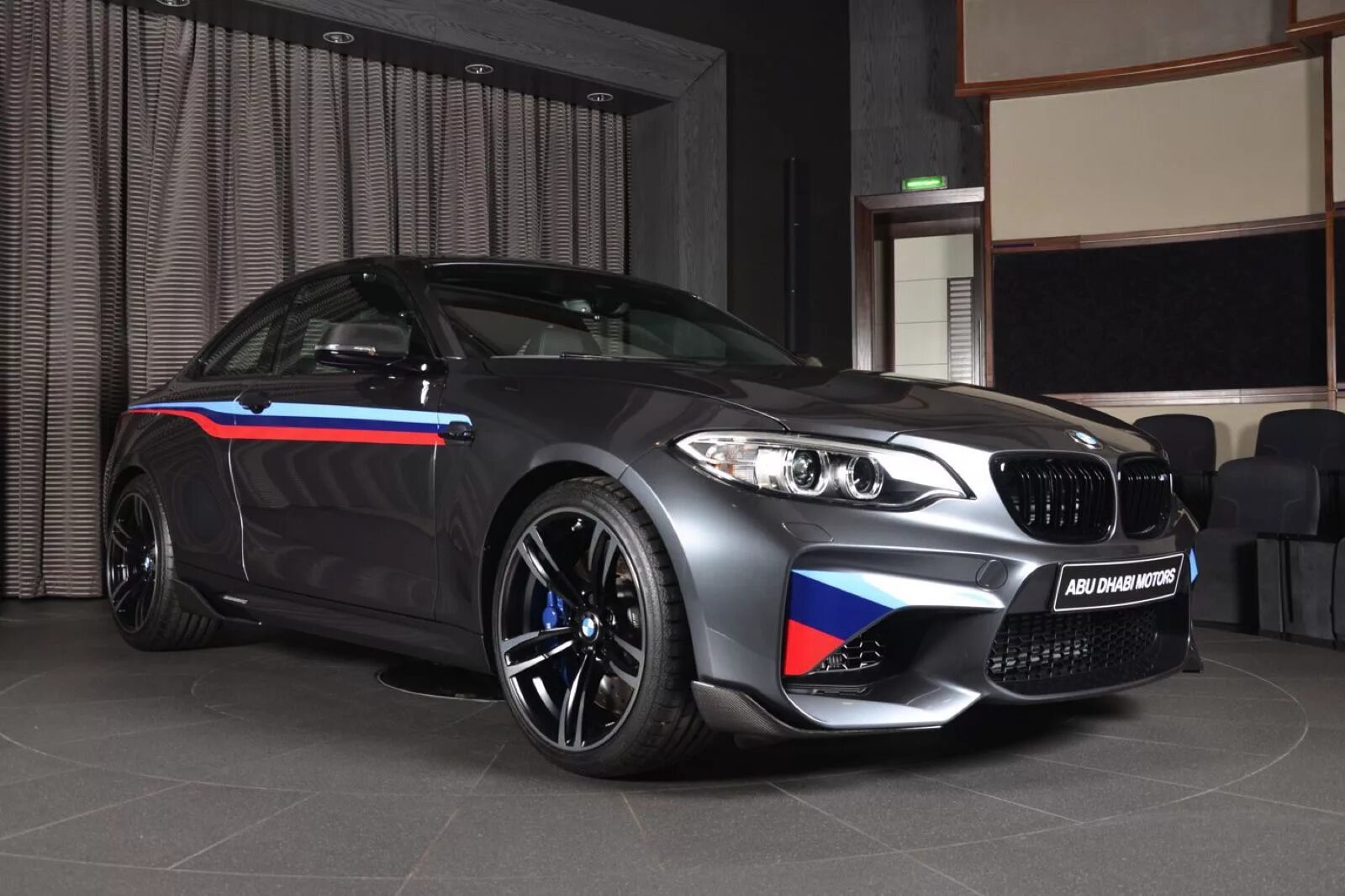 Бмв м3 компетишн цена. BMW m2 m Performance. BMW m2 m Performance Parts. BMW m2 Performance Edition. БМВ 3 M Performance.