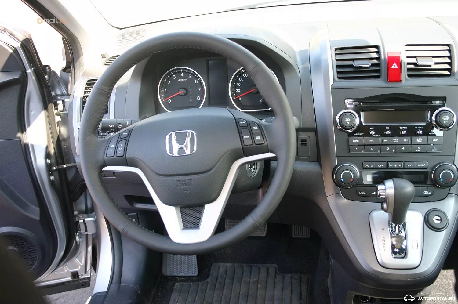 Honda v панель. Honda cr-v 2007 салон. honda crv 3 салон. хонда срв 3 поколения. торпеда хонда срв 3.
