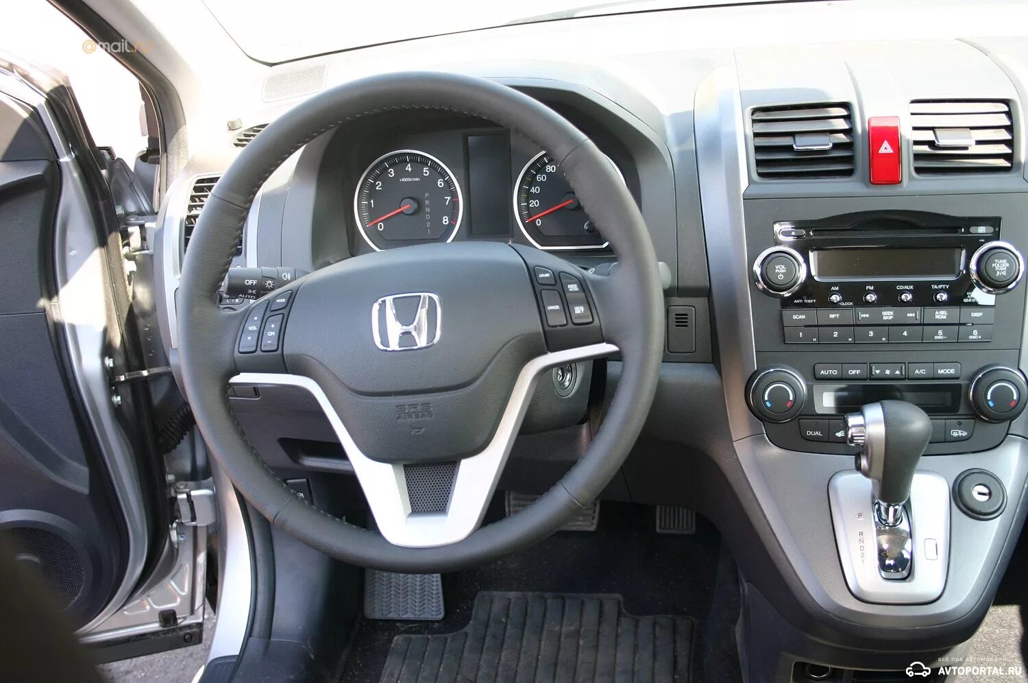 Honda CR-V 2007 салон. Honda CRV 3 салон. Хонда СРВ 3 поколения. Торпеда Хонда СРВ 3. Панель honda cr v