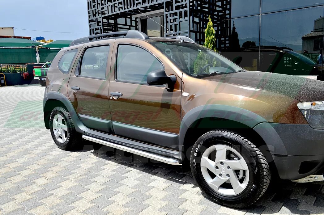 Кенгурятник рено дастер 2020. Облицовка задних фонарей renault duster. Renault duster передний бампер 2021. Облицовка рено дастер. Рено дастер 2013 черный.