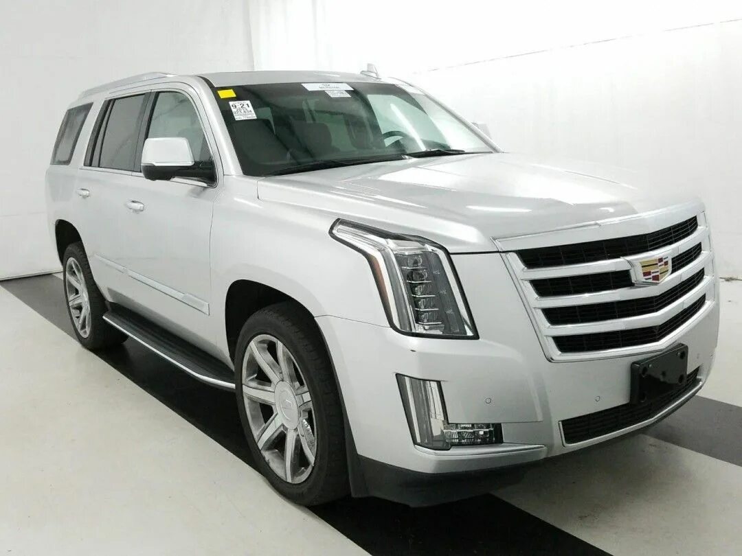 Cadillac escalade 4 поколение. Кадиллак 4 поколения. Кадиллак 4 поколения. Cadillac escalade 2015. Cadillac escalade 4 поколение.