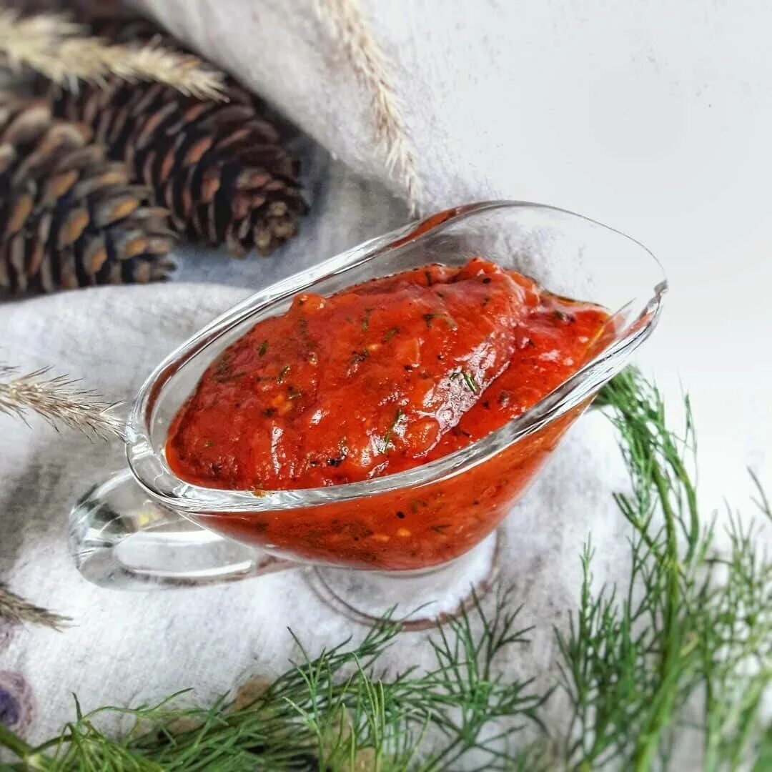 Домашний соус из помидор на зиму. Соус из помидор к мясу.