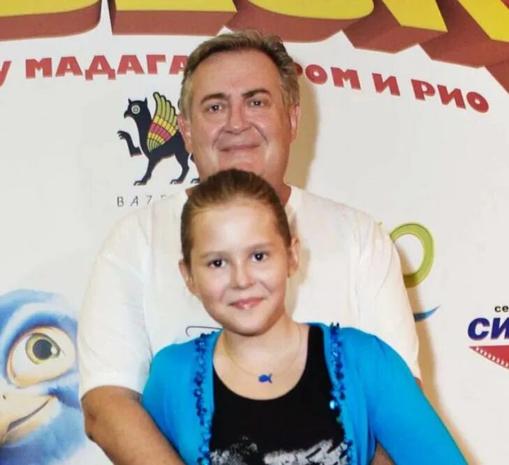 Дети юрия стоянова все. Сын юрия стоянова. Дети юрия стоянова все. Семья юрия стоянова. Дети юрия стоянова все.