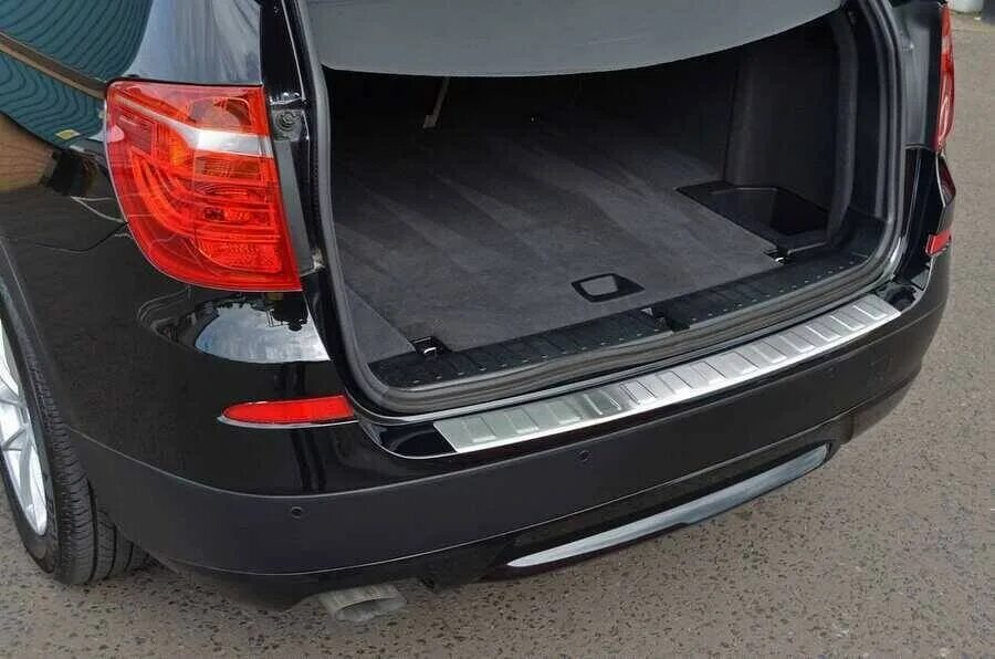 Бампер задний х3. Накладка заднего бампера bmw x3 f25. накладка заднего бампера x3 f25. бмв х3 задний бампер. задний бампер x3 f25.