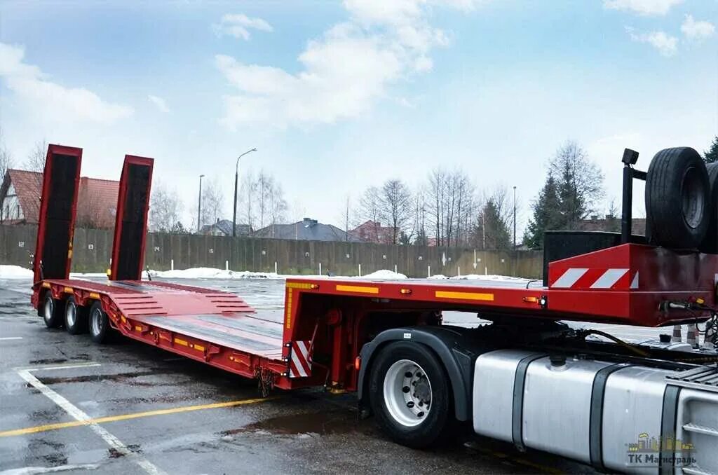 Полуприцеп мега 100 кубов. Перевозка грузов полуприцепом. Перевозка грузов полуприцепом. Еврофура тент 20 тонн. Перевозка грузов полуприцепом.