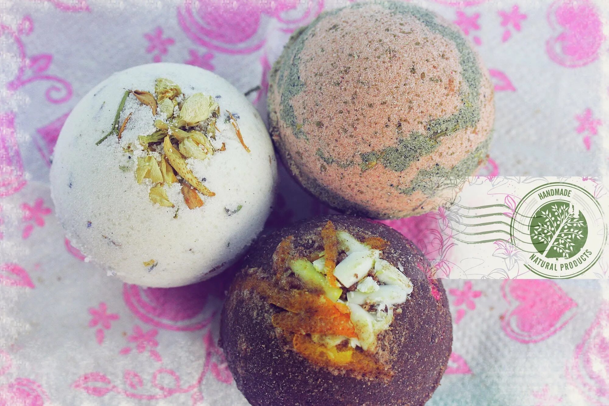 Как сделать домашние бомбочки. Как сделать домашние бомбочки. Ингредиенты для бомбочки для ванны. Бомбочки для ванны. Оригинальные бомбочки для ванны.
