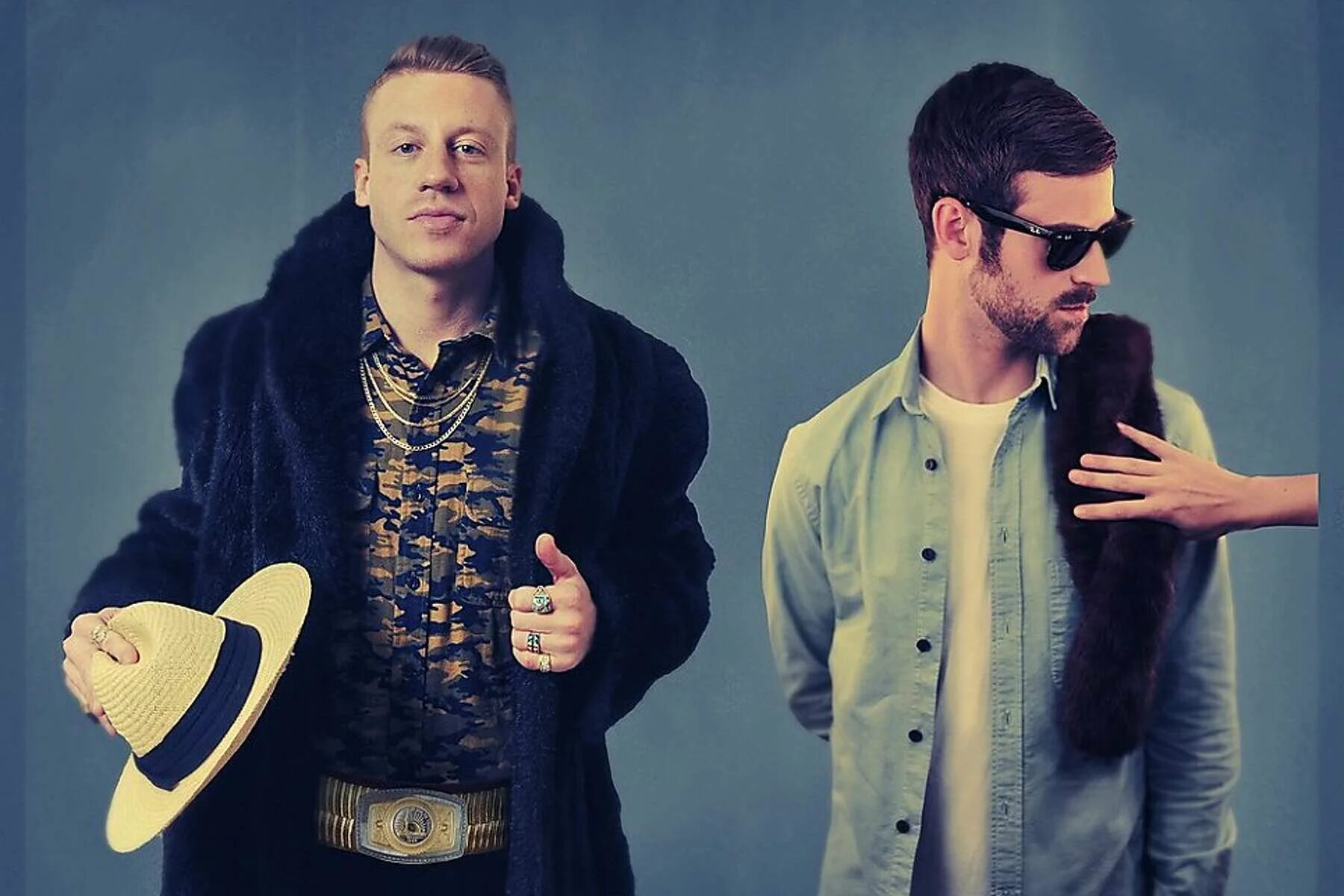 Macklemore. Macklemore 2023. Macklemore в шубе.