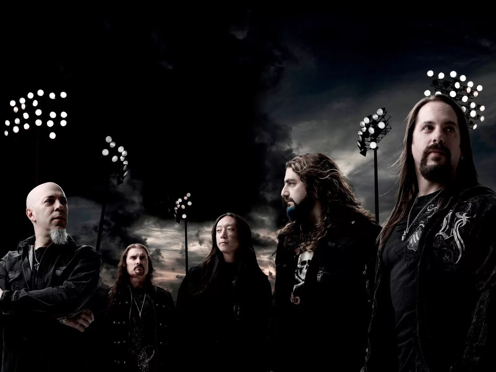 Группа dreams theatre. Группа Dream Theater. Группа Dream Theater album 2007. Dream Theater Black clouds Silver linings. Dream Theater фото.