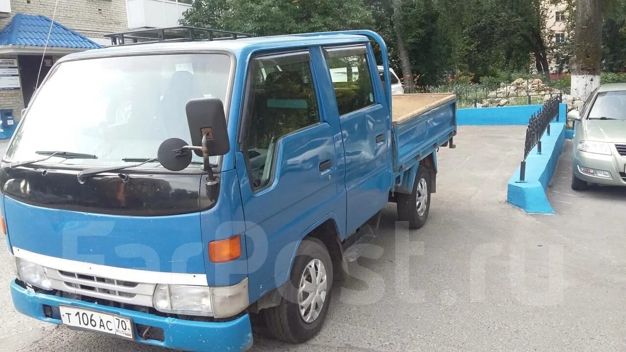 Грузовики 1500 кг. Тойота Дюна 200. Toyota Dyna 2011. Toyota Dyna 2000 год. Toyota Dyna 2000 фургон.