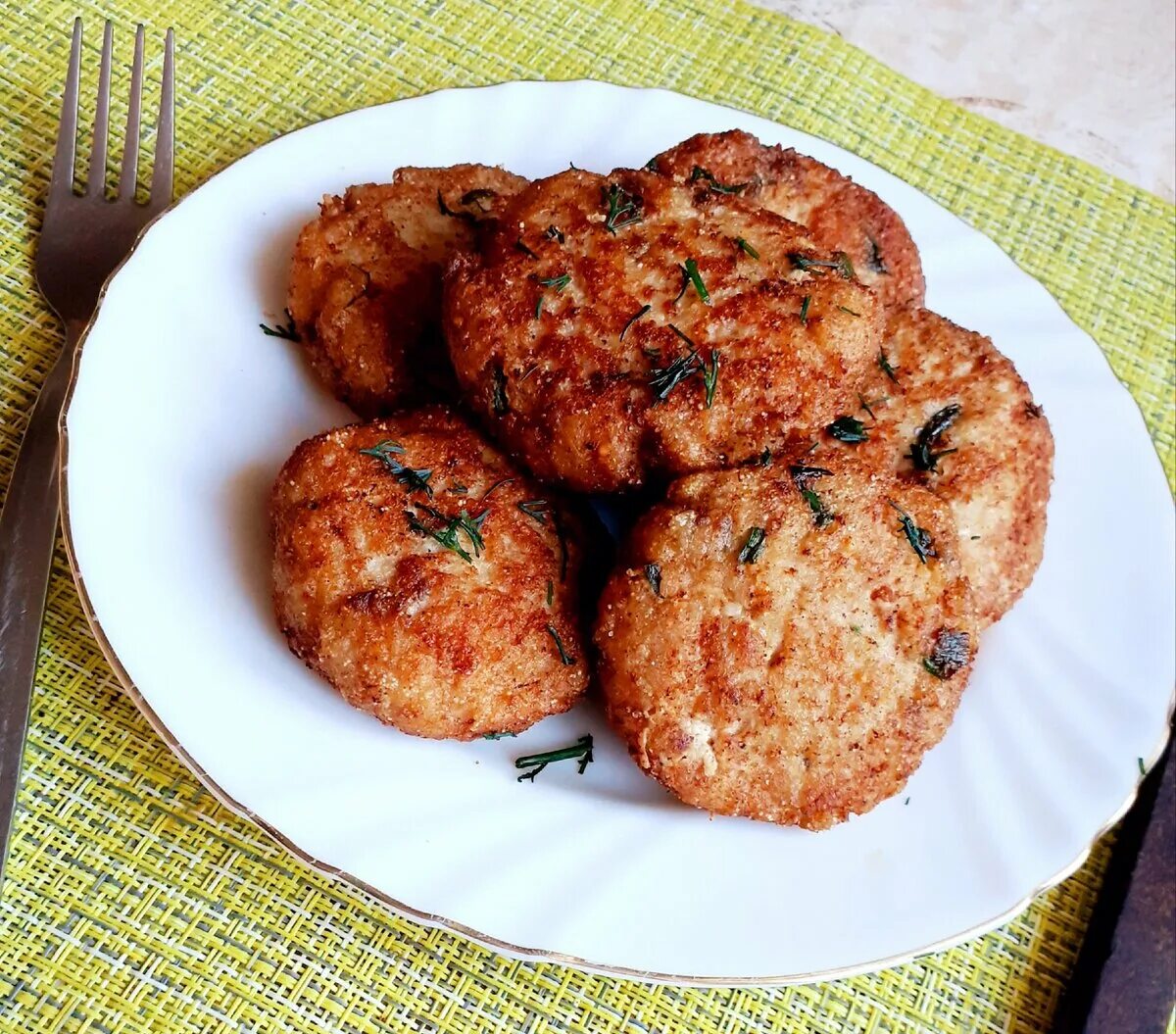Рецепт сочных котлет из фарша. Котлеты. сочные котлеты. очень вкусные котлеты. вкусные сочные котлеты из фарша.