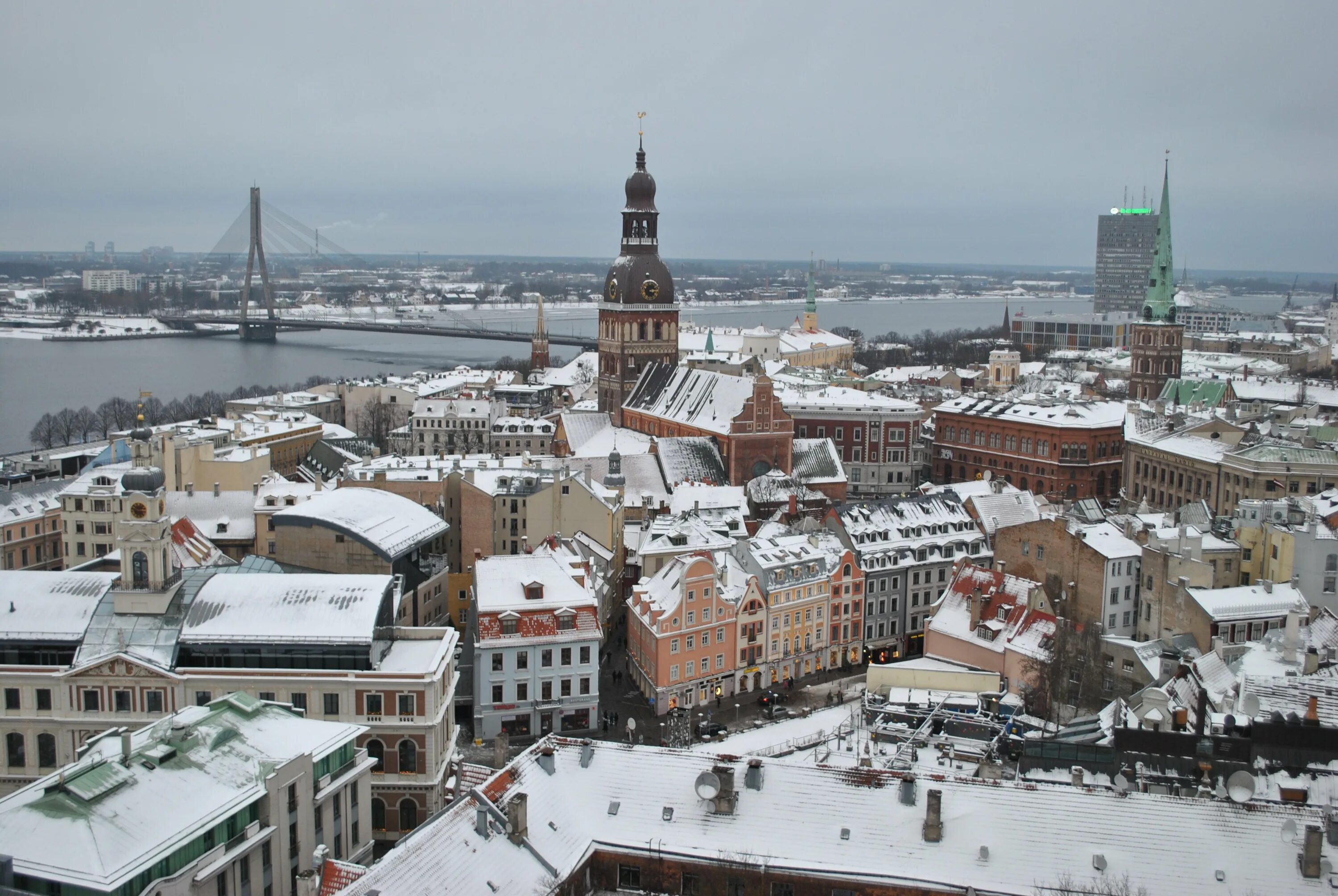 Современная рига латвия. Бауский замок бауска. Рига столица латвии. Замок латвия бауский латвия. Ч латвии.